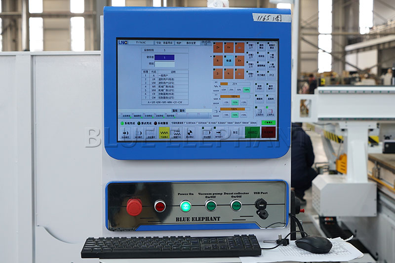 四工序開(kāi)料機(jī)帶自動(dòng)上下料平臺(tái)