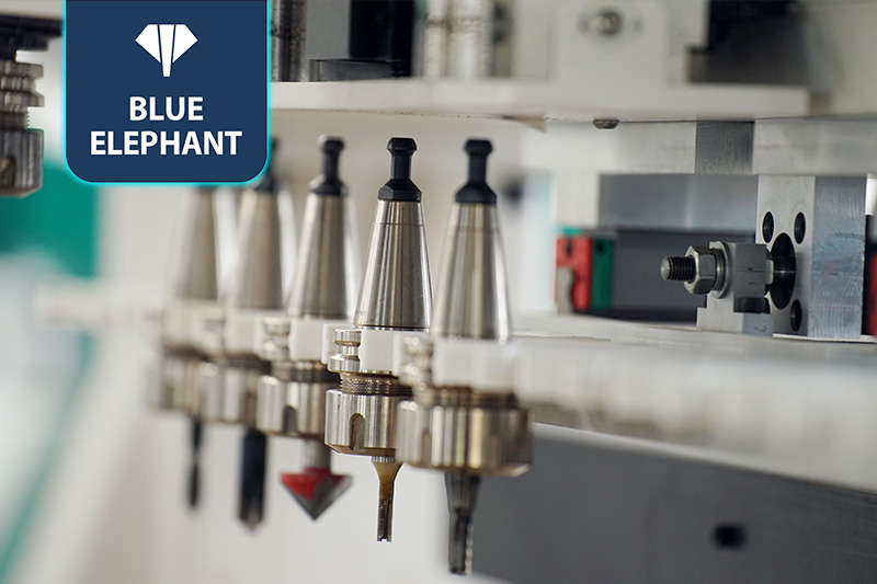 直排數(shù)控開(kāi)料機(jī)